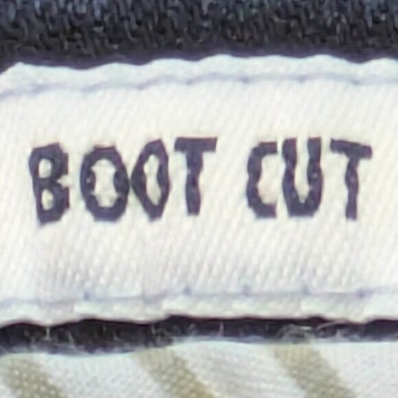 St John's Bay Jeans Womens 12 Boot Cut Blue Denim Mid Rise Stretch Medium Wash - Picture 10 of 13